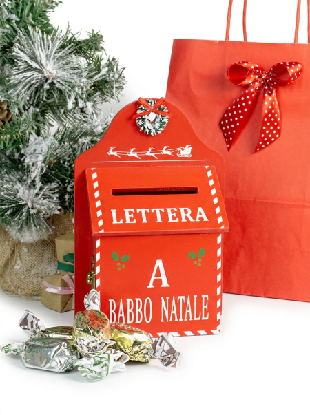 Bomboniera Cassetta portalettere di Natale con torroncini