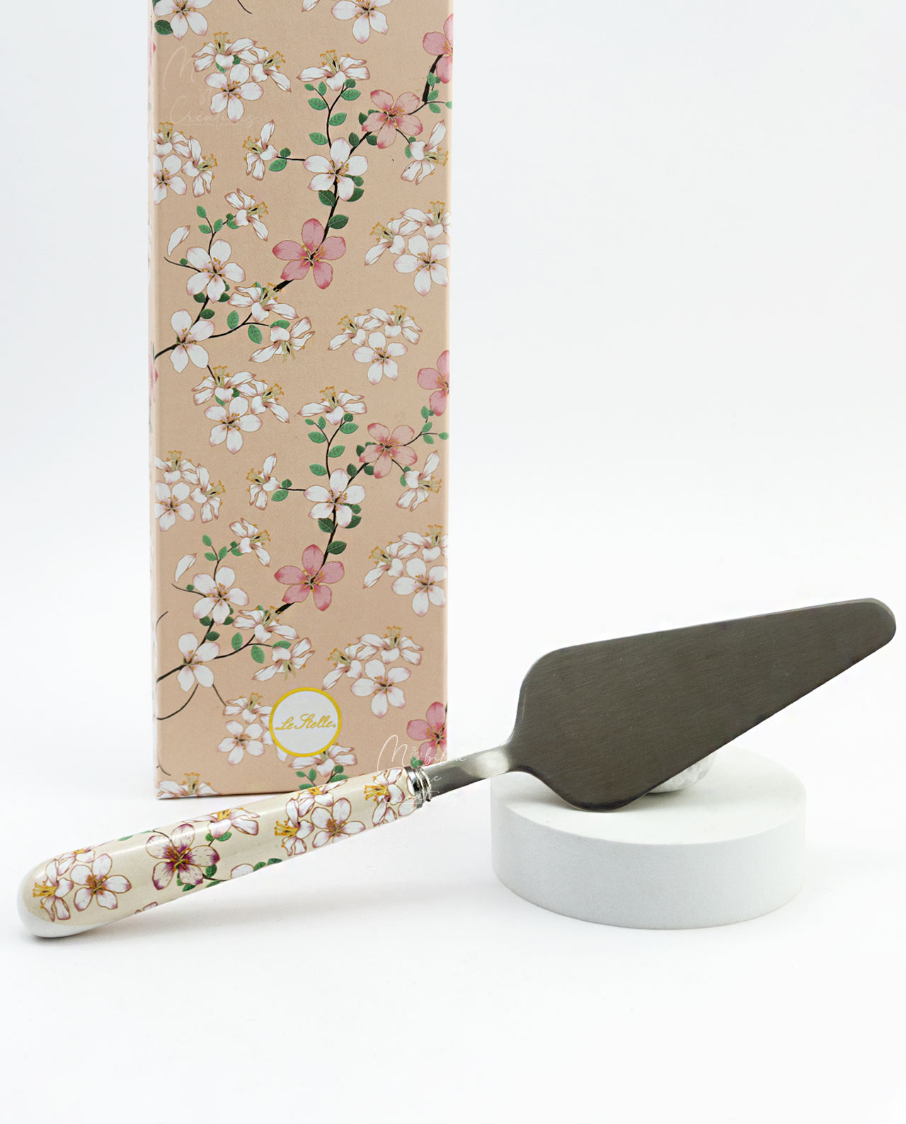 Pala torta decoro magnolia e scatola regalo
