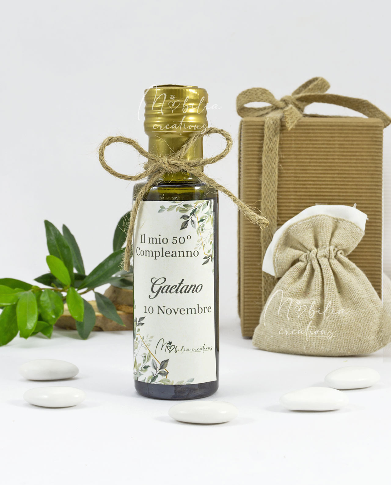 Bomboniera olio extravergine italiano da 100 ml con etichetta personalizzabile e fiocco juta