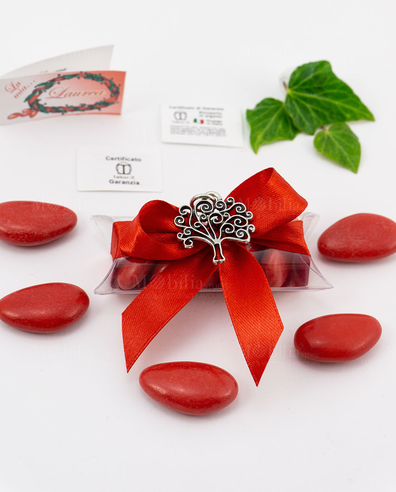 bomboniera ciondolo albero della vita microfusione placcato argento tabor su tubicino fiocco e confetti rossi