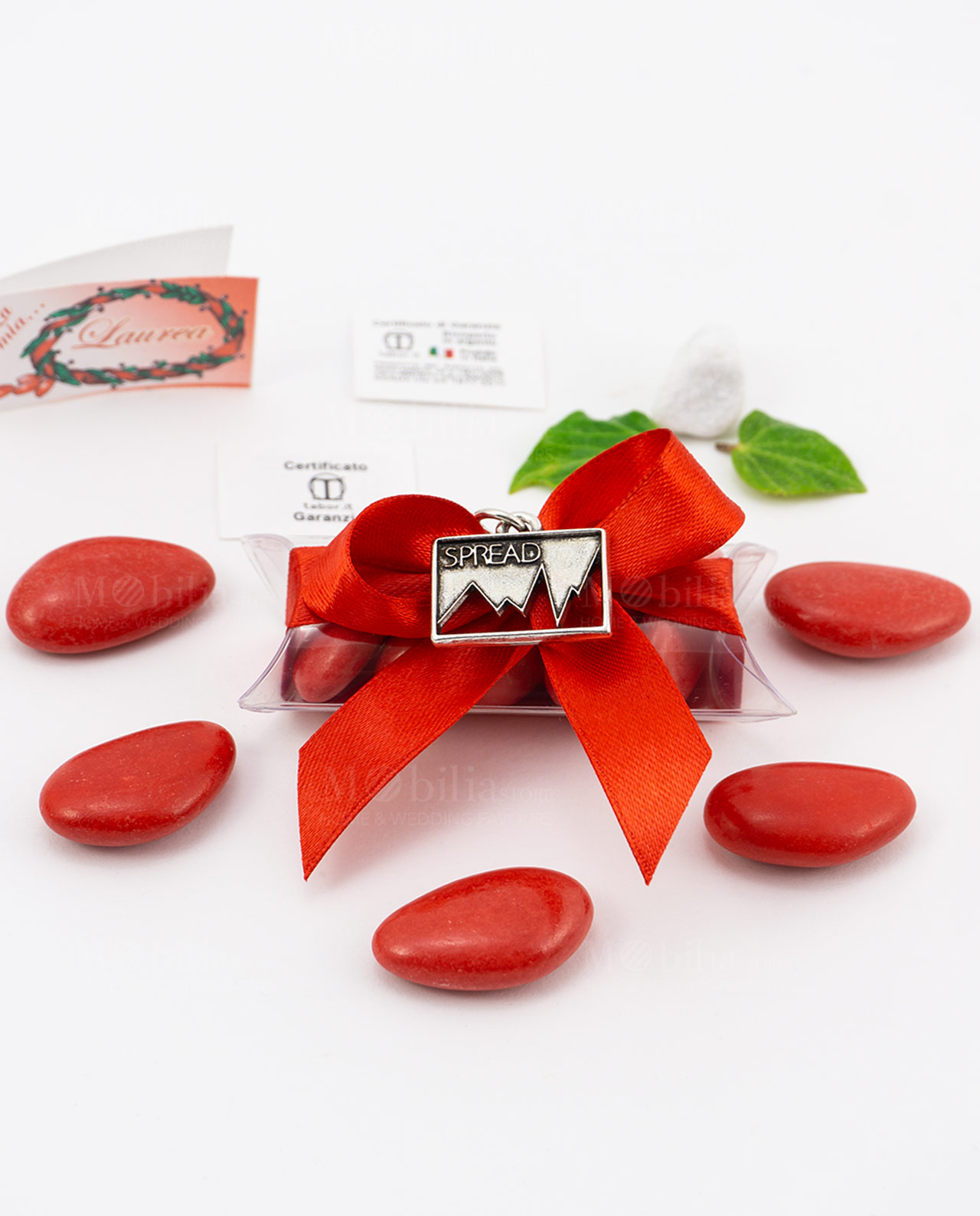 bomboniera ciondolo spread microfusione placcato argento tabor su tubicino fiocco e confetti rossi