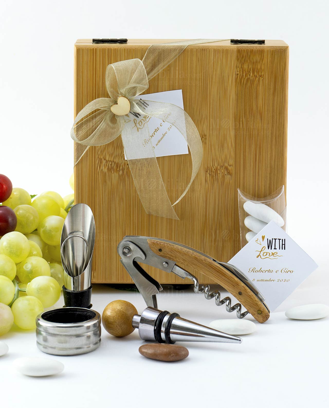 Bomboniera cofanetto vino in legno set 4 pezzi