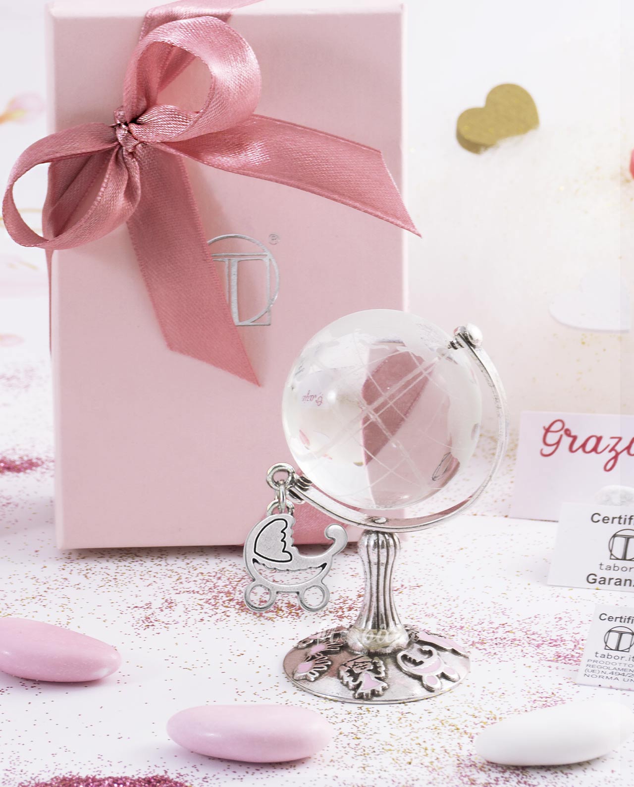 Bomboniera mappamondo con ciondolo baby e base smaltata rosa bagno argento Tabor