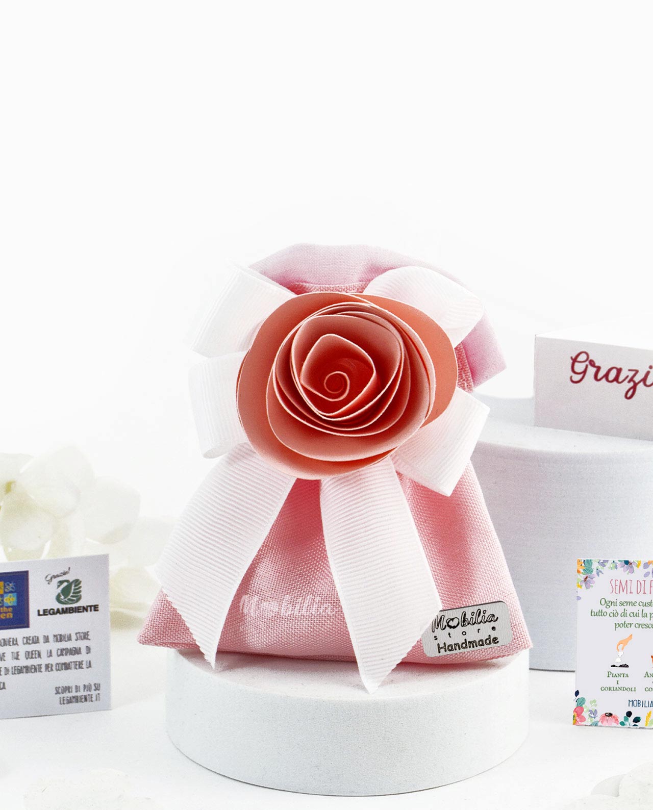 Bomboniera Legambiente rosa in carta con certificato piantabile su sacchetto rosa