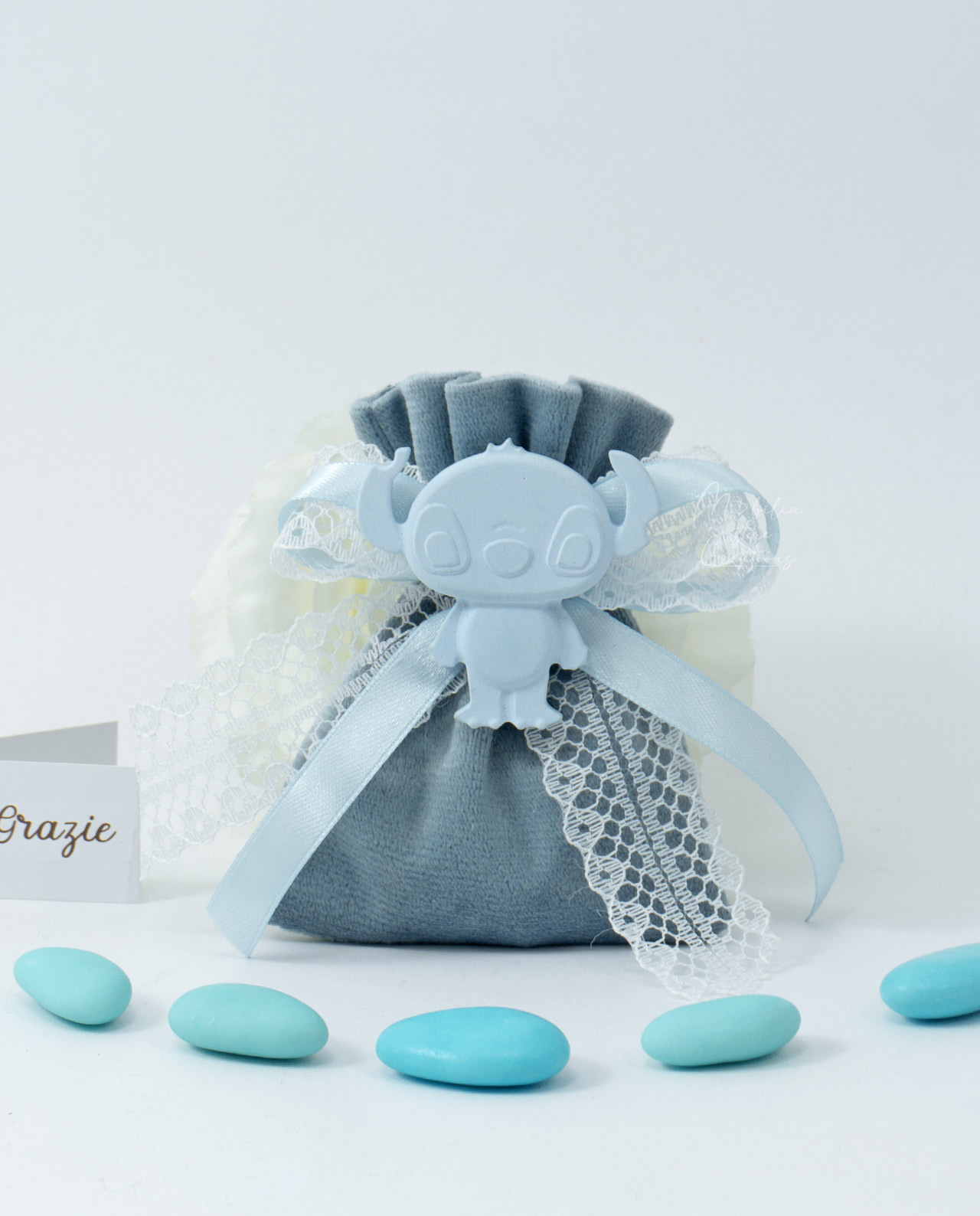 Gessetto stitch azzurro su sacchetto con confetti