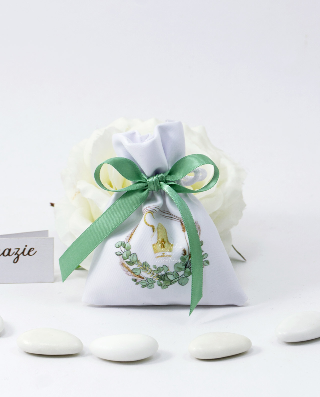 Sacchetto stampa cappello papale e foglie con confetti