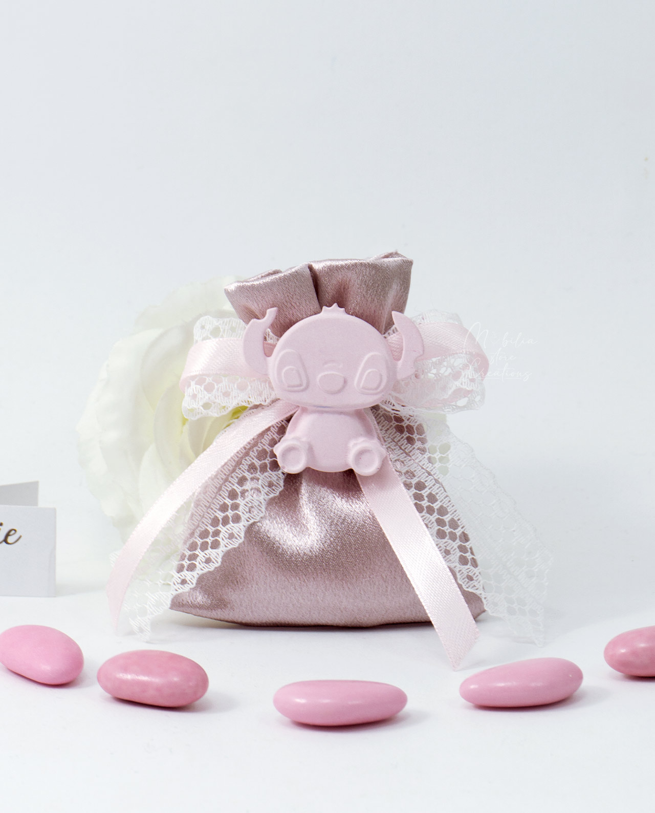 Gessetto stitch rosa su sacchetto con confetti