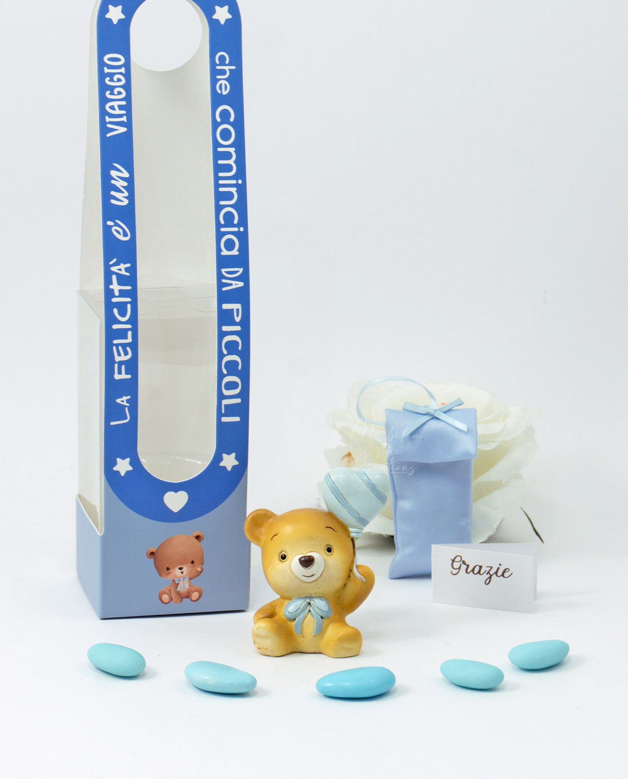 Bomboniera orsetto con palloncino azzurro