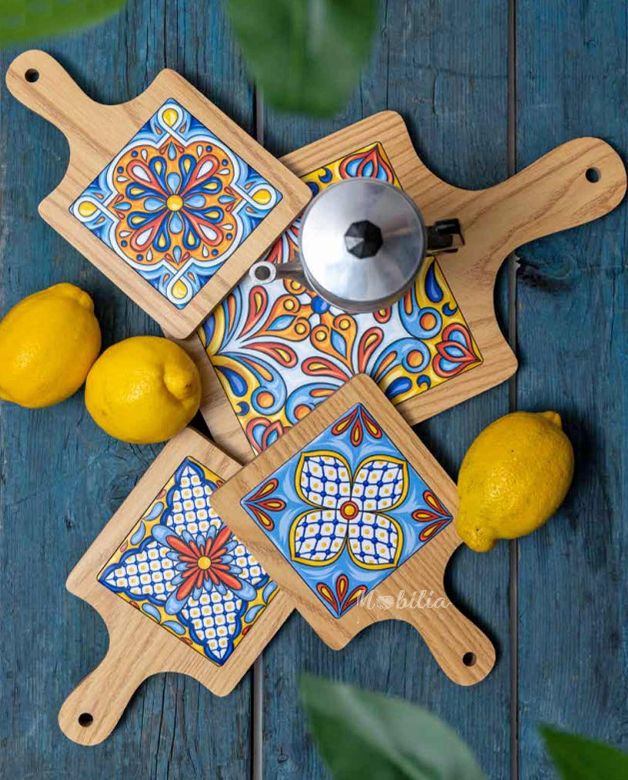 Bomboniera tagliere in legno con mattonella maiolica - immagine 9