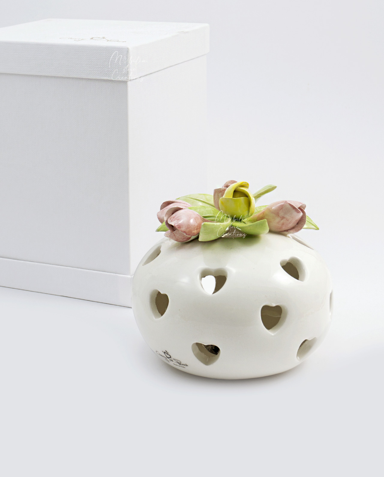 Lampada led in capodimonte con tulipani Cherry and Peach