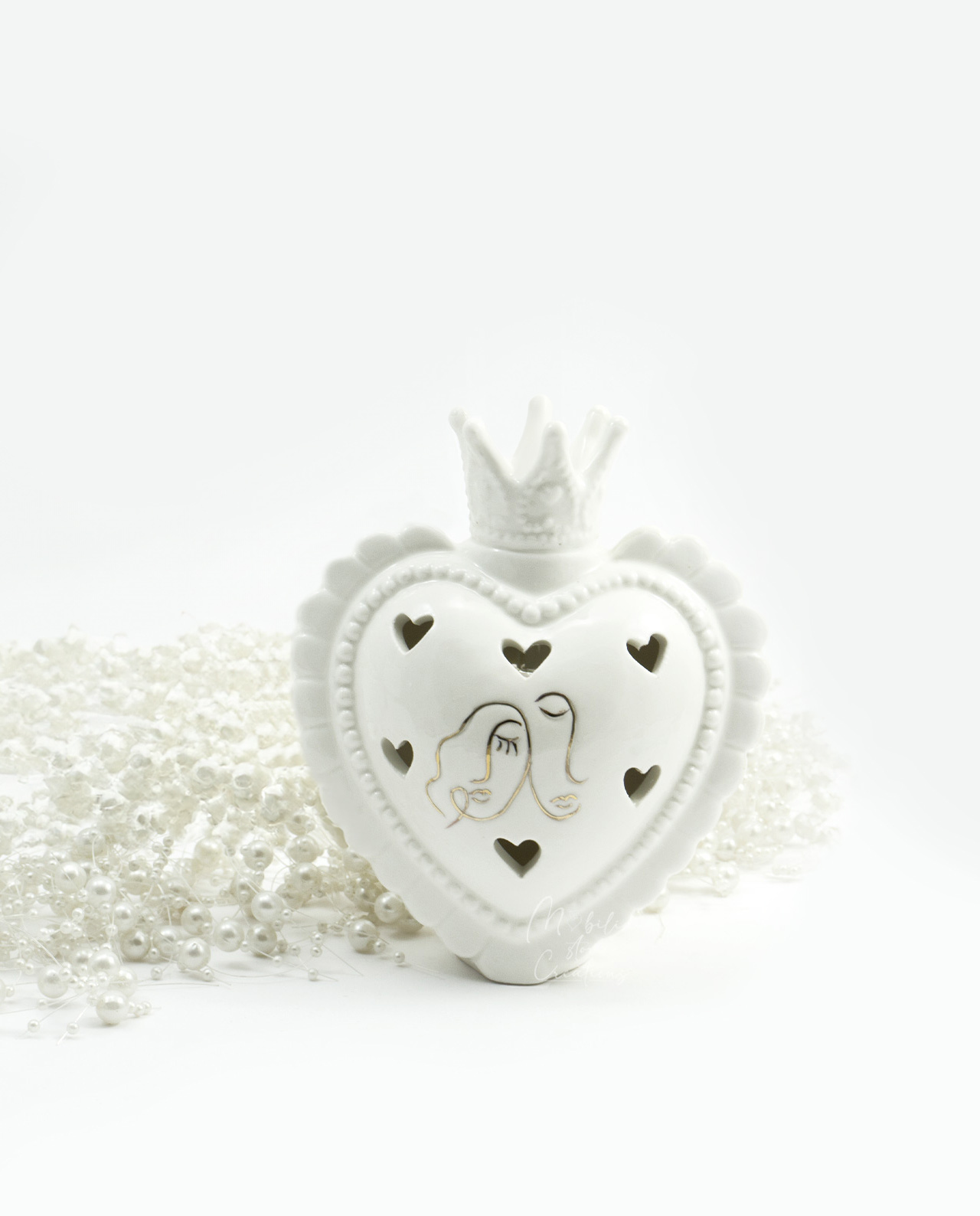 Sacro cuore con luce led e sposi