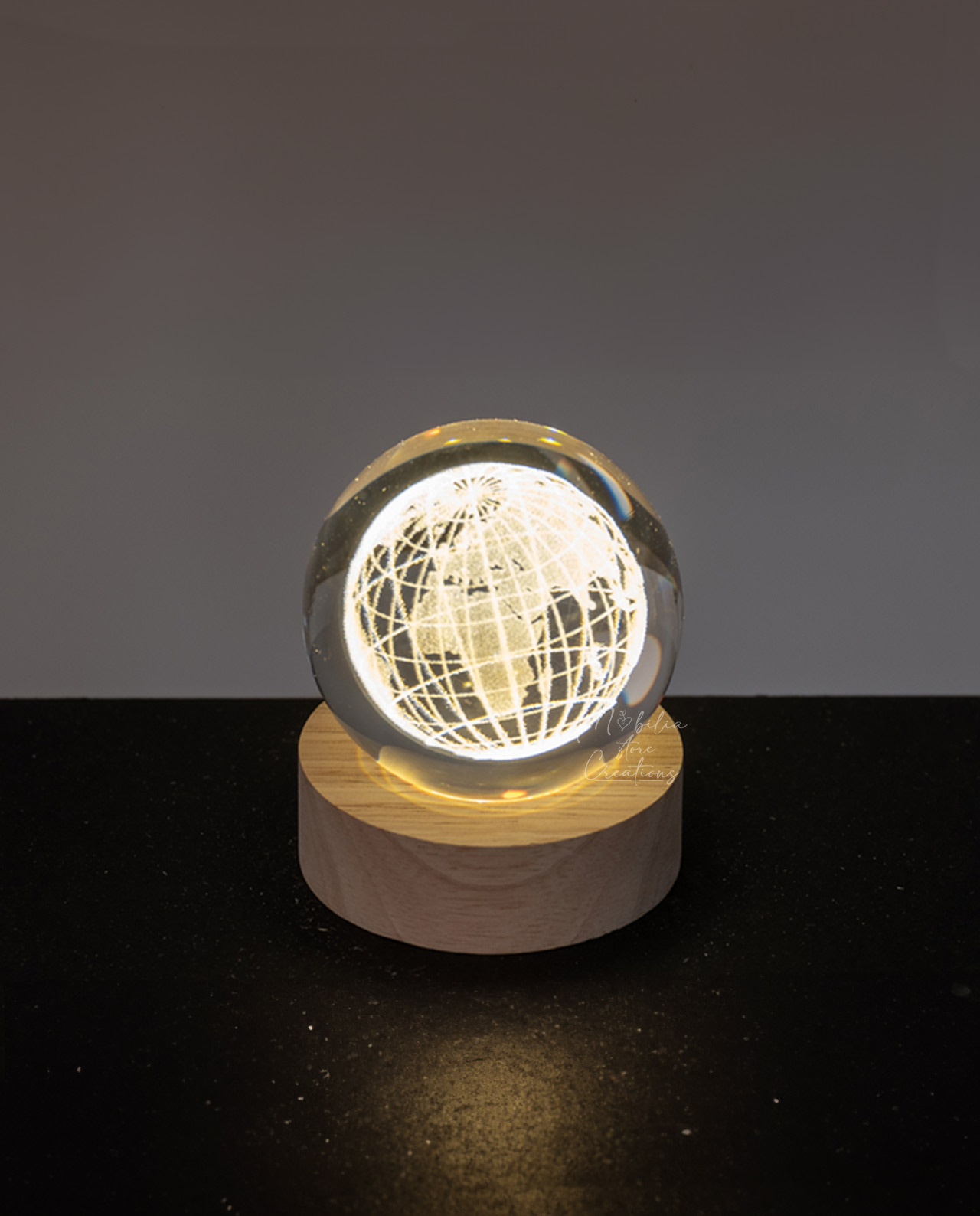 Sfera led con base legno vari soggetti