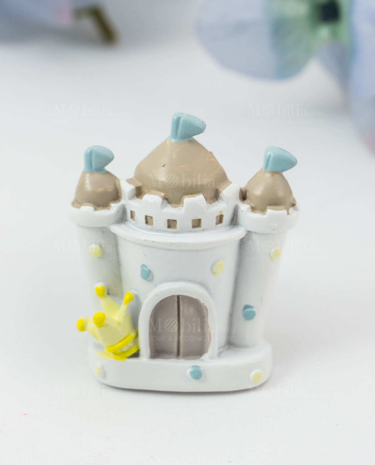 magnete castello bimbo bianco con bandierine azzurre e corona