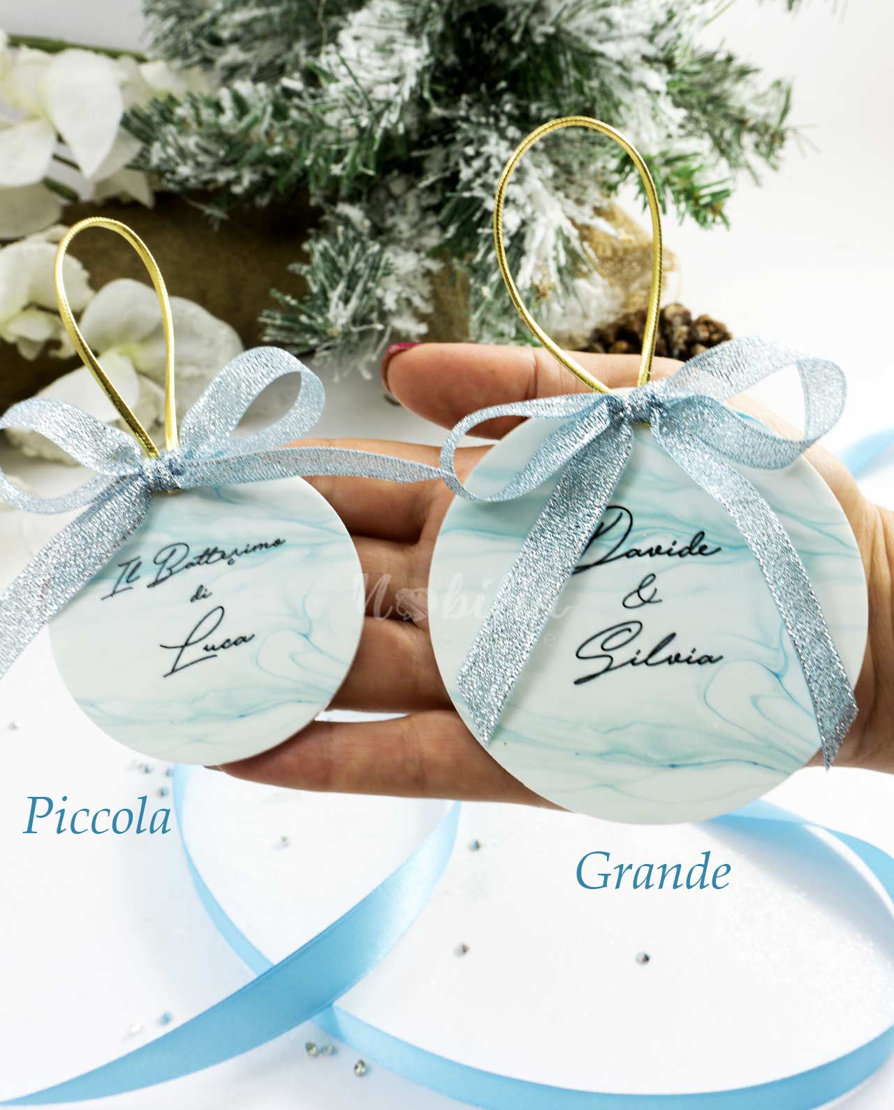 Bomboniera "le Natalizie" sfera piatta in plexiglass effetto marmo azzurro personalizzata varie misure - immagine 4