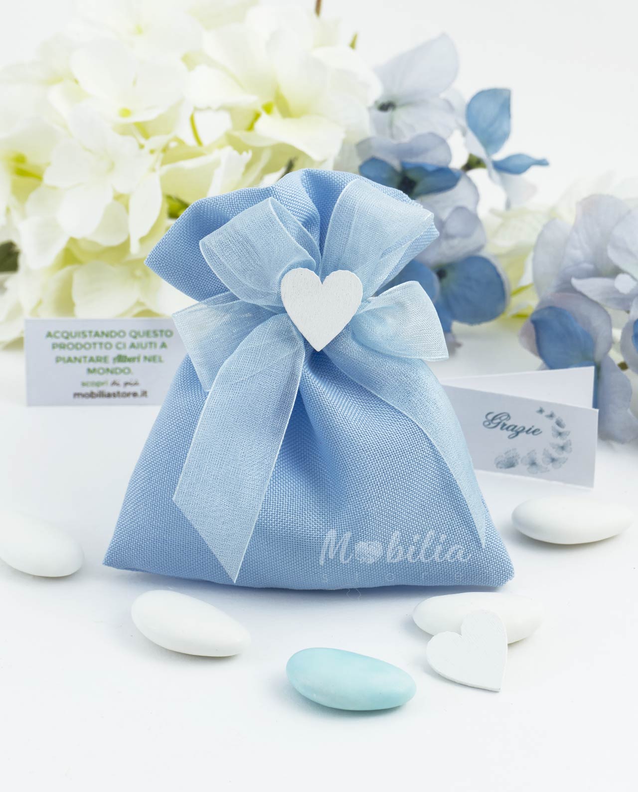 Sacchetto in cotone azzurro con confetti