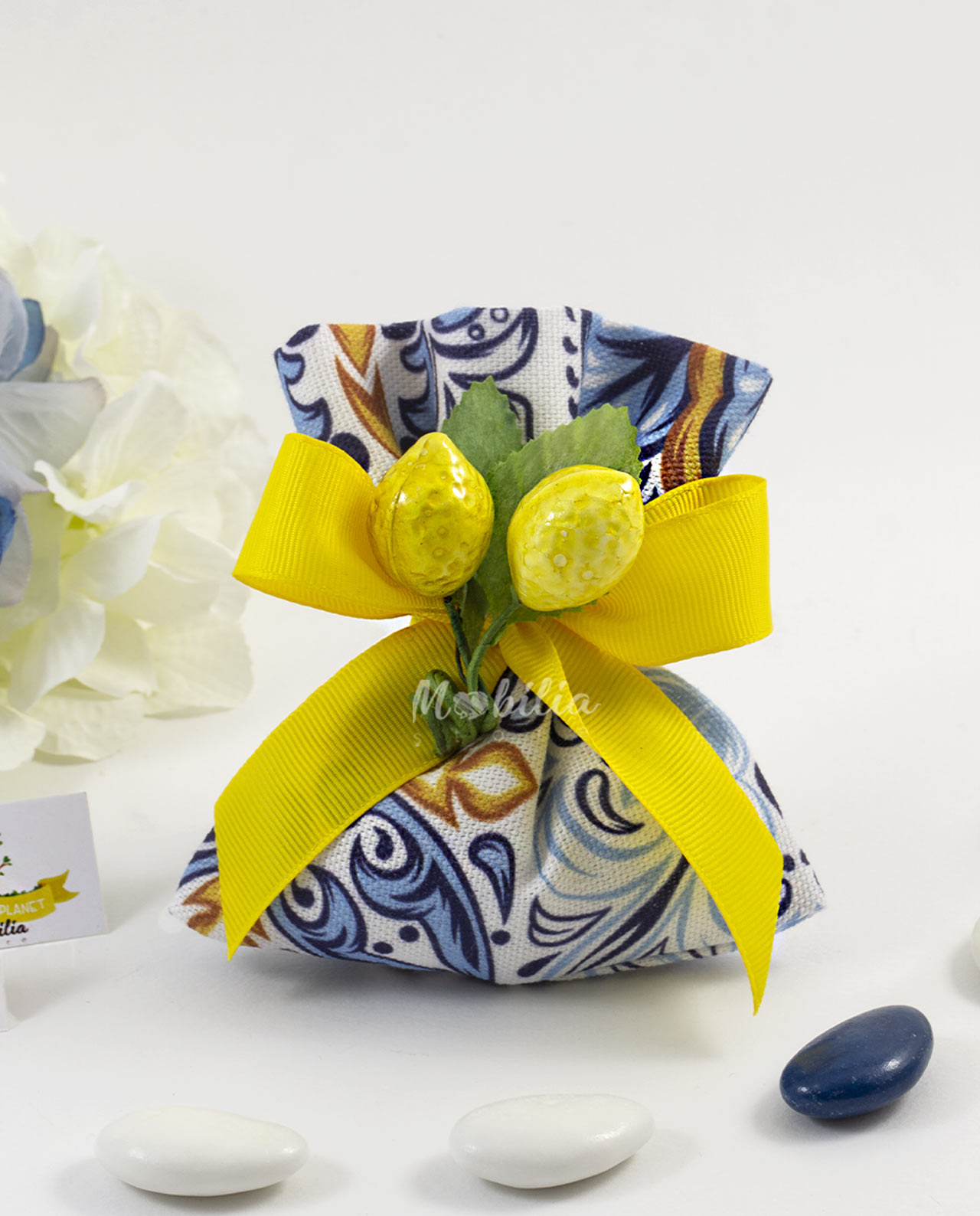 Sacchetto maiolica con confetti e limoni