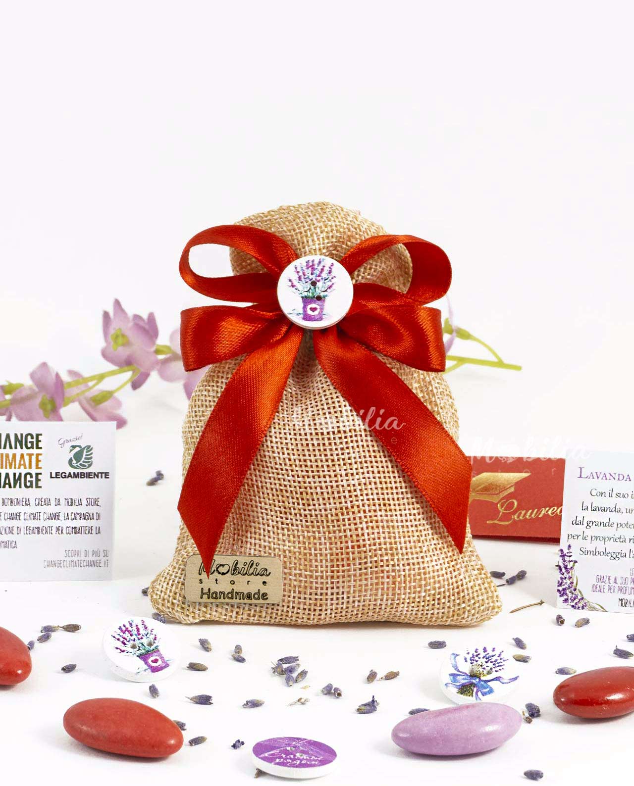 Sacchettino Legambiente con lavanda profumata e fiocco rosso