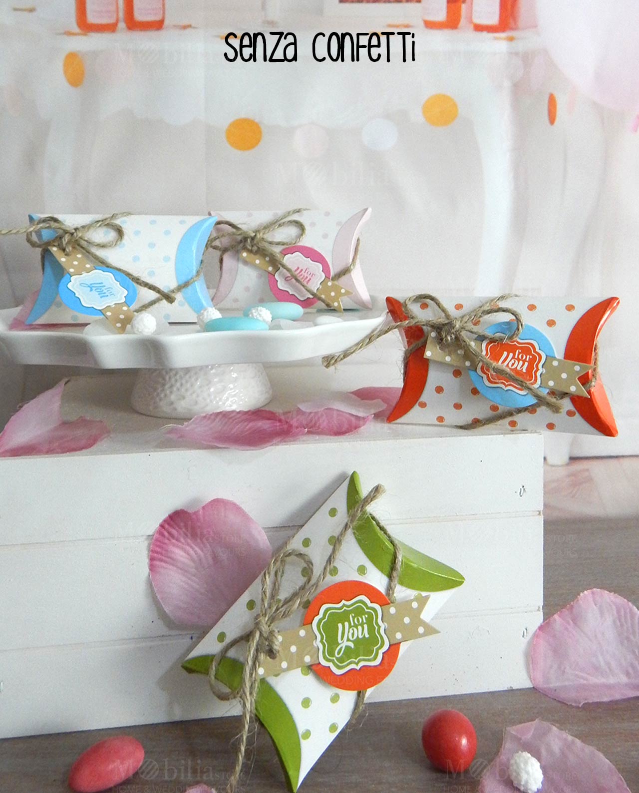Bustina portaconfetti tortora a pois con targhetta For You - immagine 2