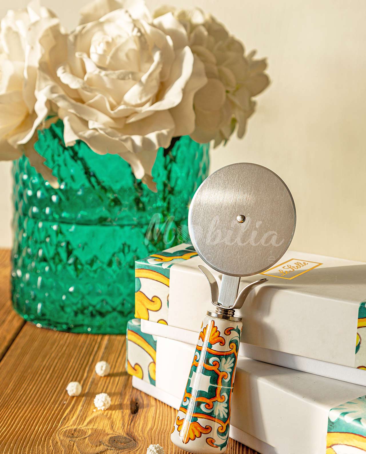 Taglia pizza con manico decorato e scatola regalo - immagine 10