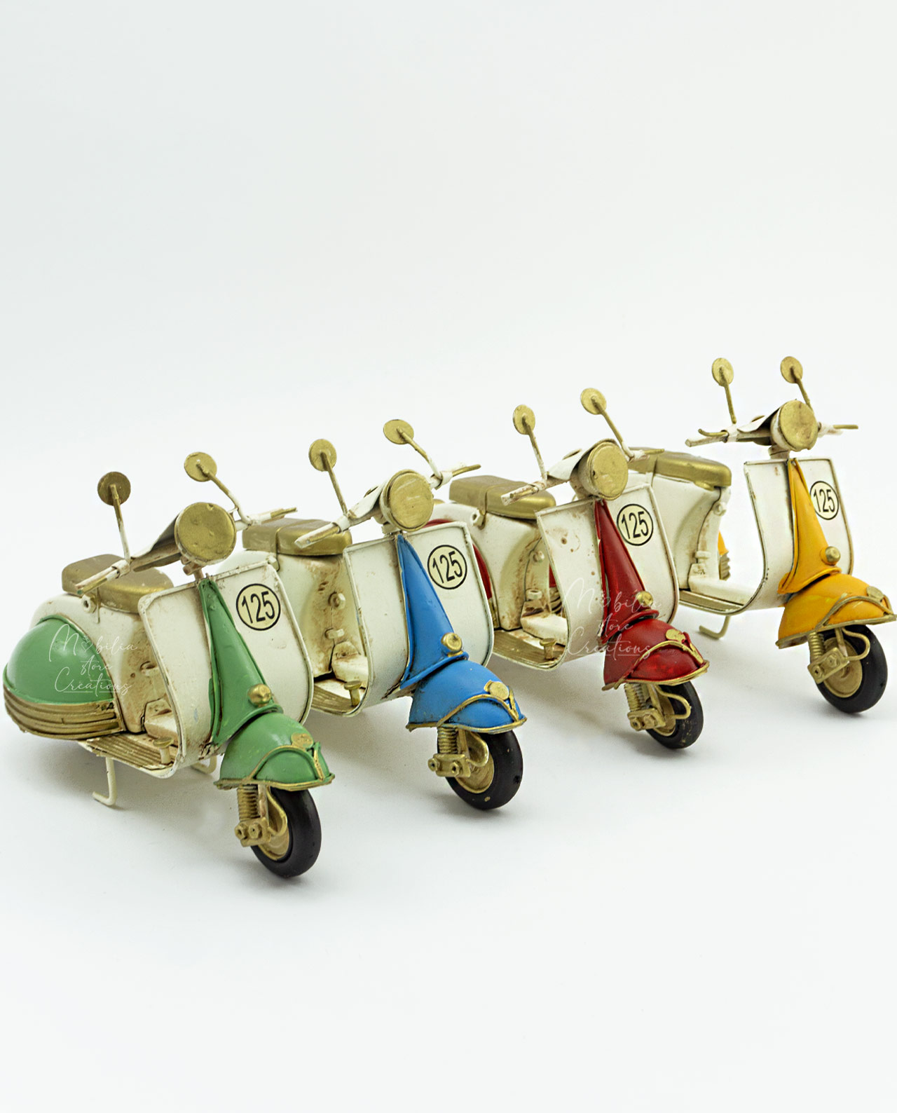 Bomboniera Vespa in metallo vintage grande - immagine 2