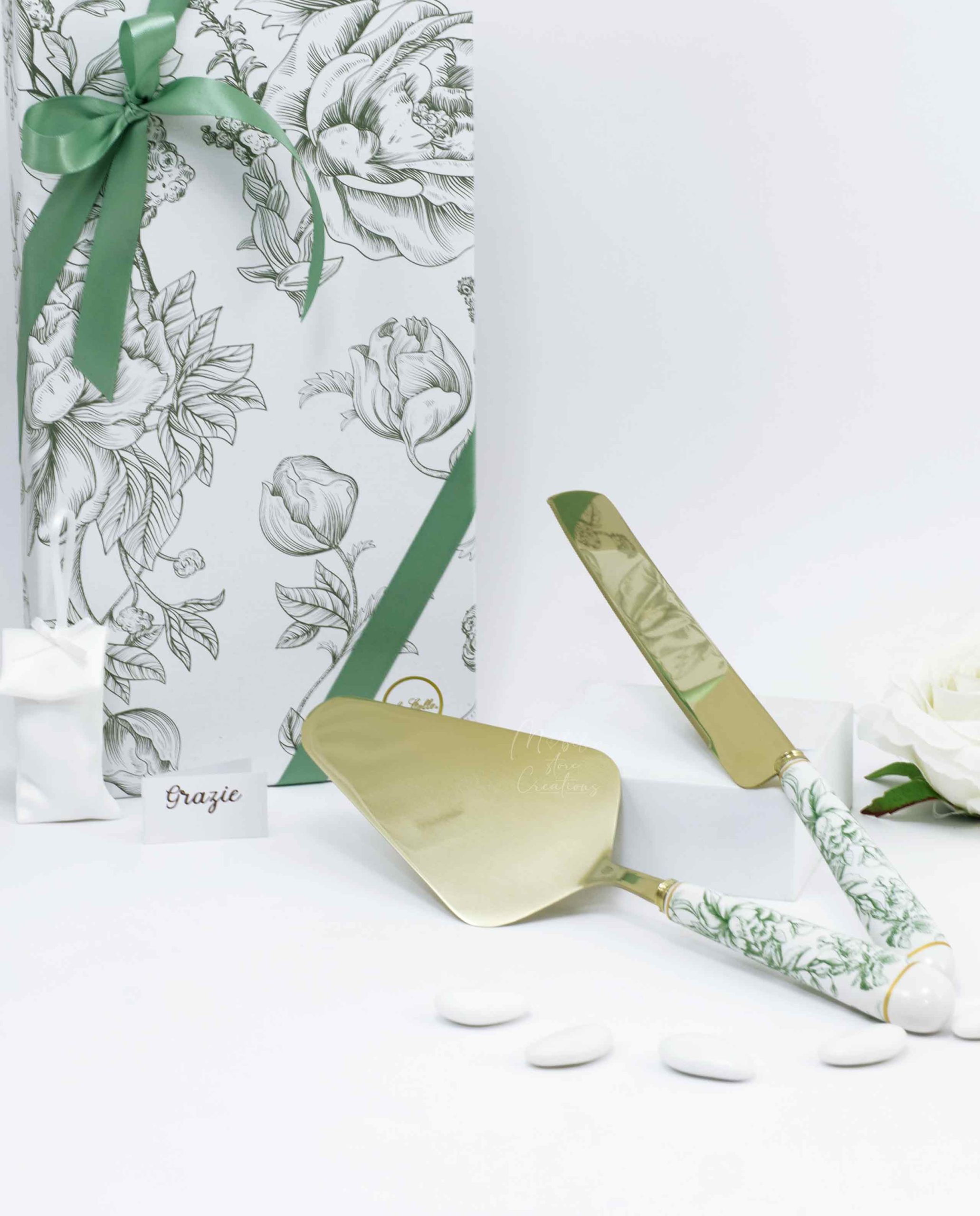 Bomboniera Pala torta e coltello decoro floreale vari colori